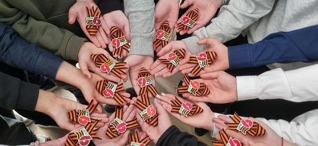 Значок Победы